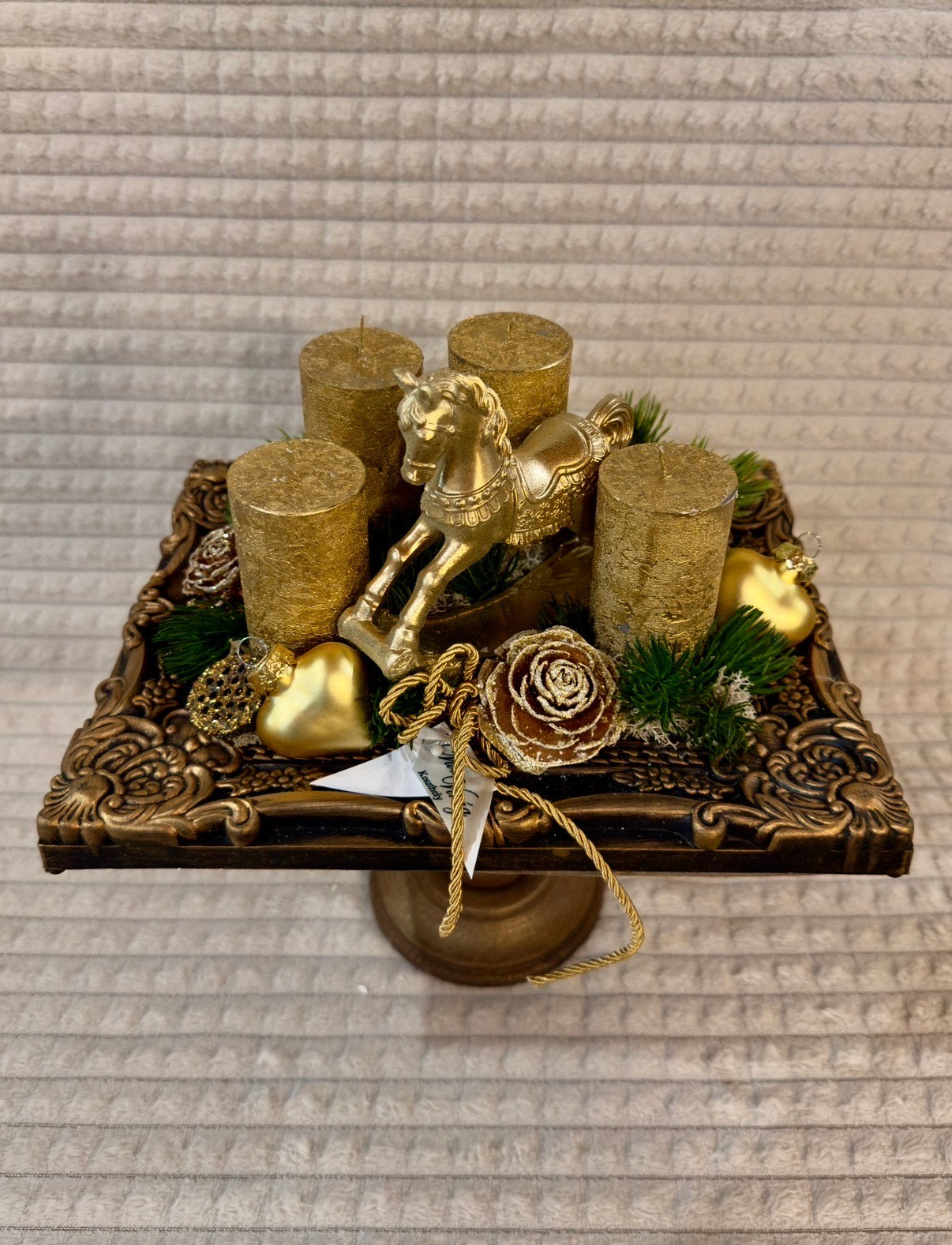 Antik-Arany Elegancia